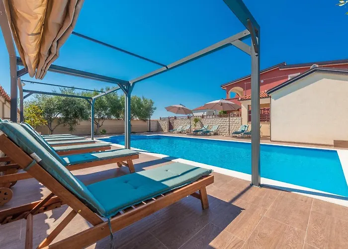 Villa Mare Apartments
