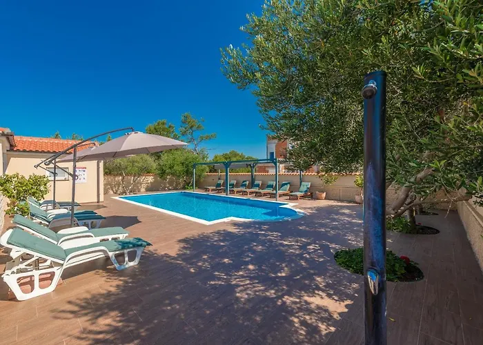 Villa Mare Apartments